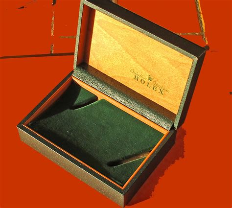 Vintage Rolex Watch Box 68.00.2 + FREE SHIPPING 